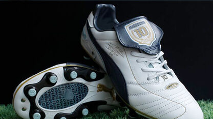 PUMA King Finale voetbalschoen